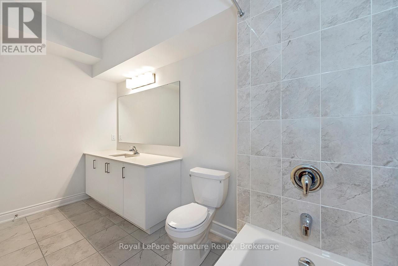 












116 DOROTHY DRIVE

,
Blue Mountains,




Ontario
N0H1J0

