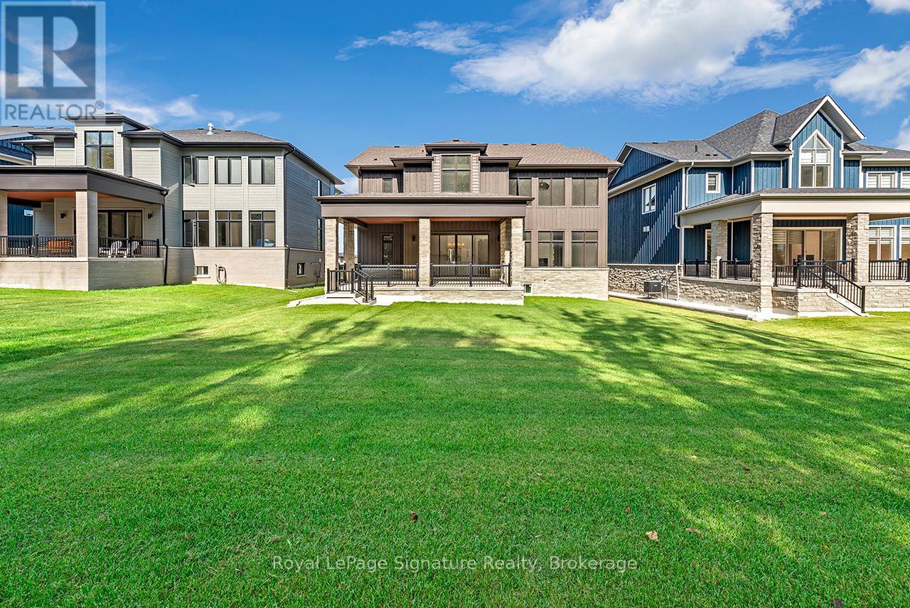 












116 DOROTHY DRIVE

,
Blue Mountains,




Ontario
N0H1J0

