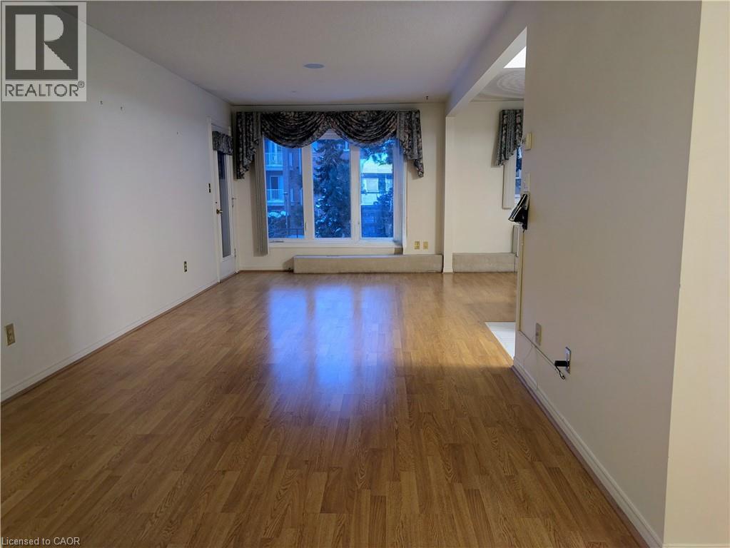 












3050 PINEMEADOW Drive Unit# 16

,
Burlington,




Ontario
L7M3X5

