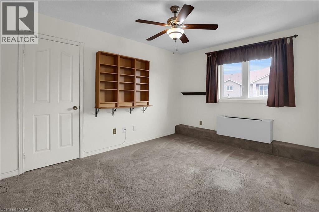 












3050 PINEMEADOW Drive Unit# 16

,
Burlington,




Ontario
L7M3X5

