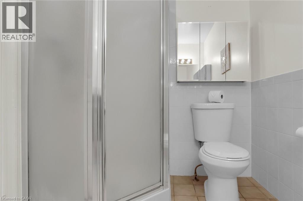 












3050 PINEMEADOW Drive Unit# 16

,
Burlington,




Ontario
L7M3X5

