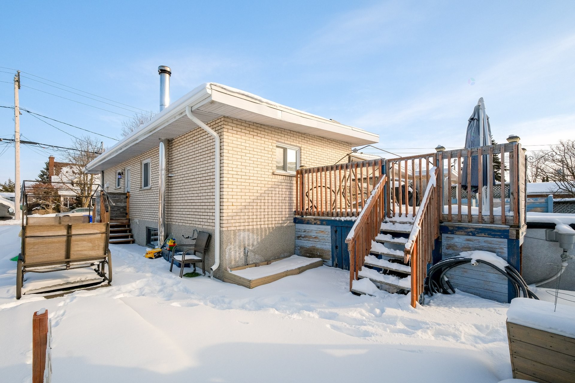 









1312


Rue Verreault

,
Marieville,




QC
J3M1B5


