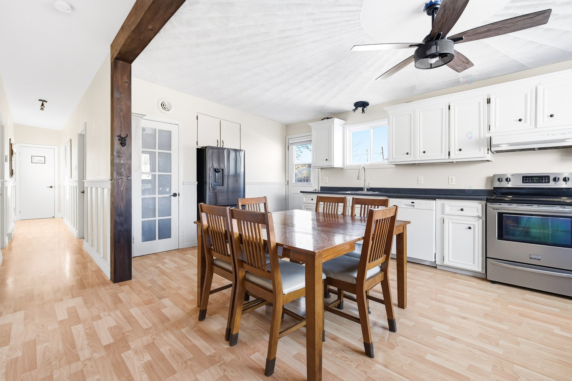 









1312


Rue Verreault

,
Marieville,




QC
J3M1B5

