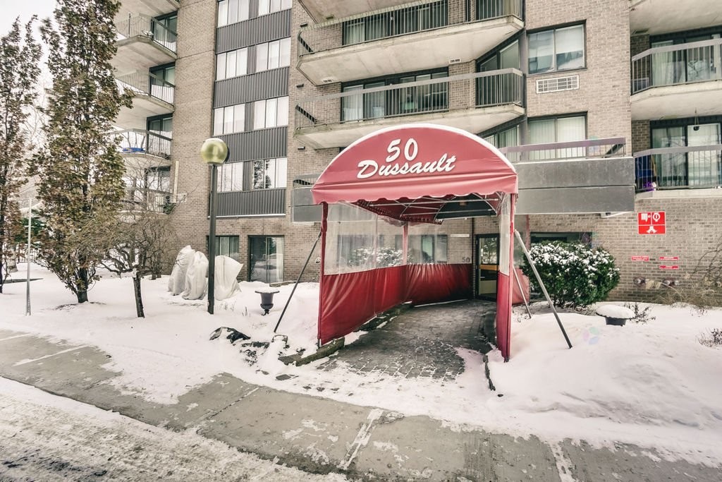 









50


Rue Dussault

, 104,
Gatineau (Hull),




QC
J8X4G2

