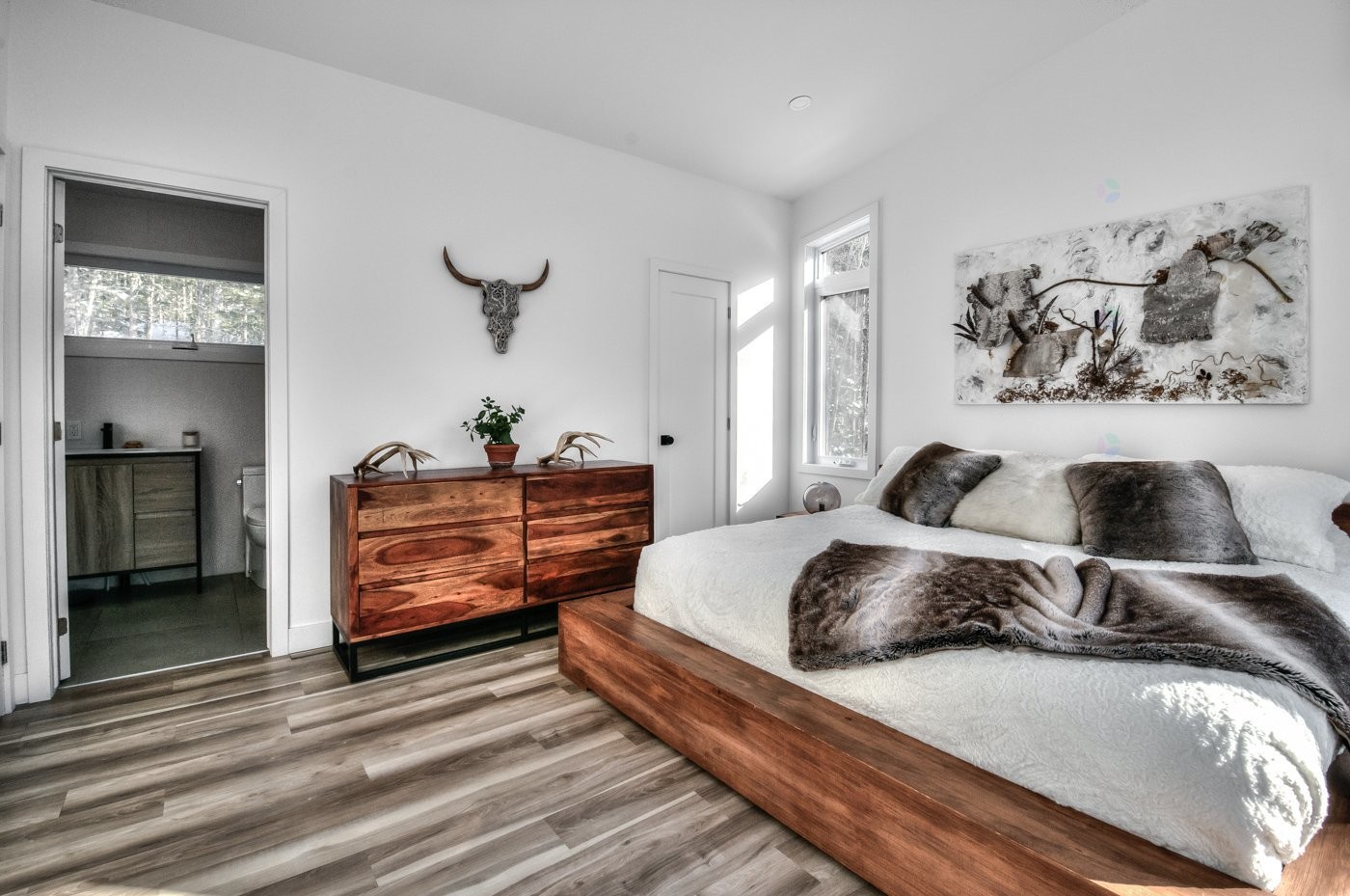 









10


Ch. de la Paix

,
Saint-Michel-des-Saints,




QC
J0K3B0

