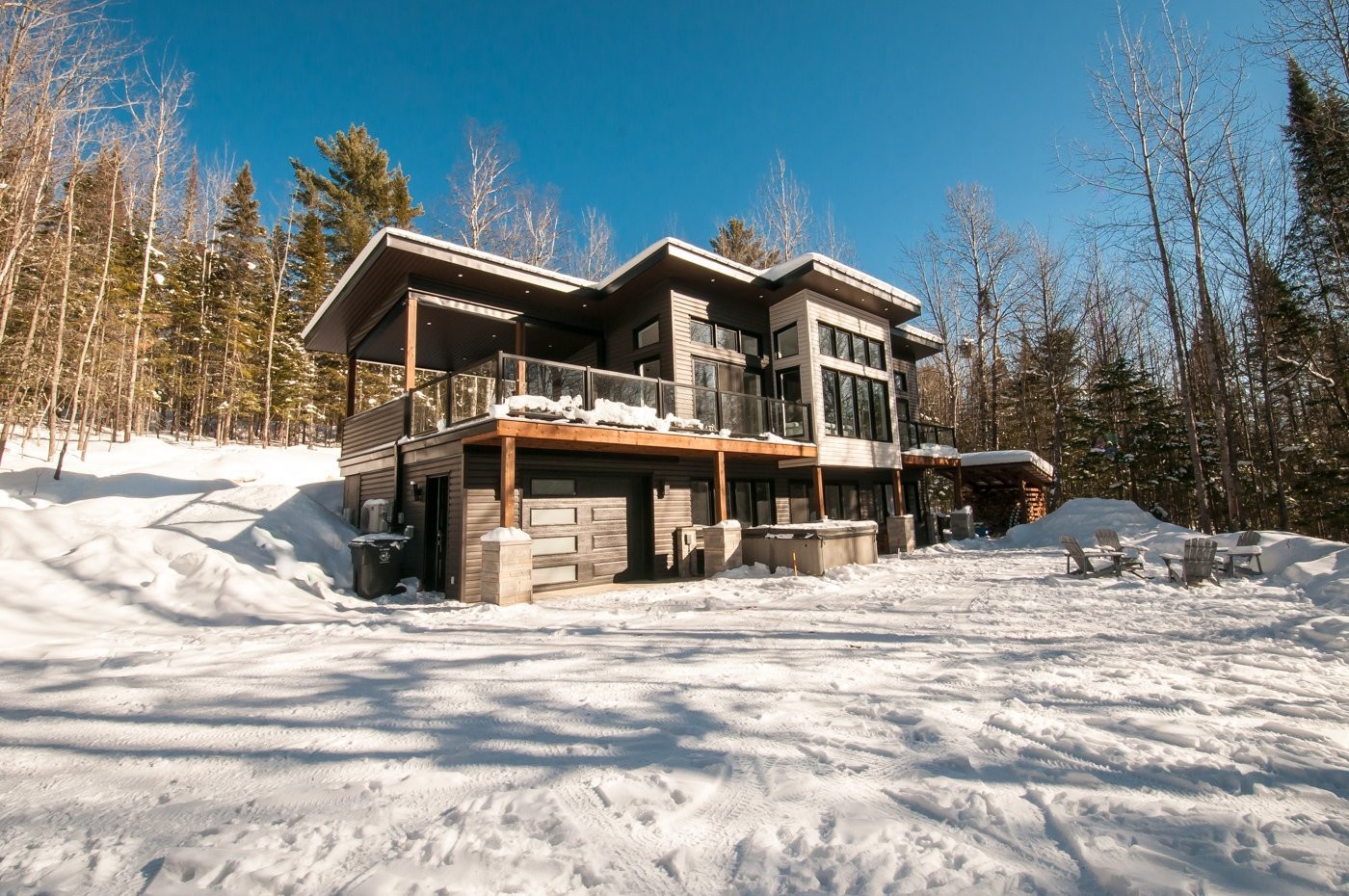 









10


Ch. de la Paix

,
Saint-Michel-des-Saints,




QC
J0K3B0

