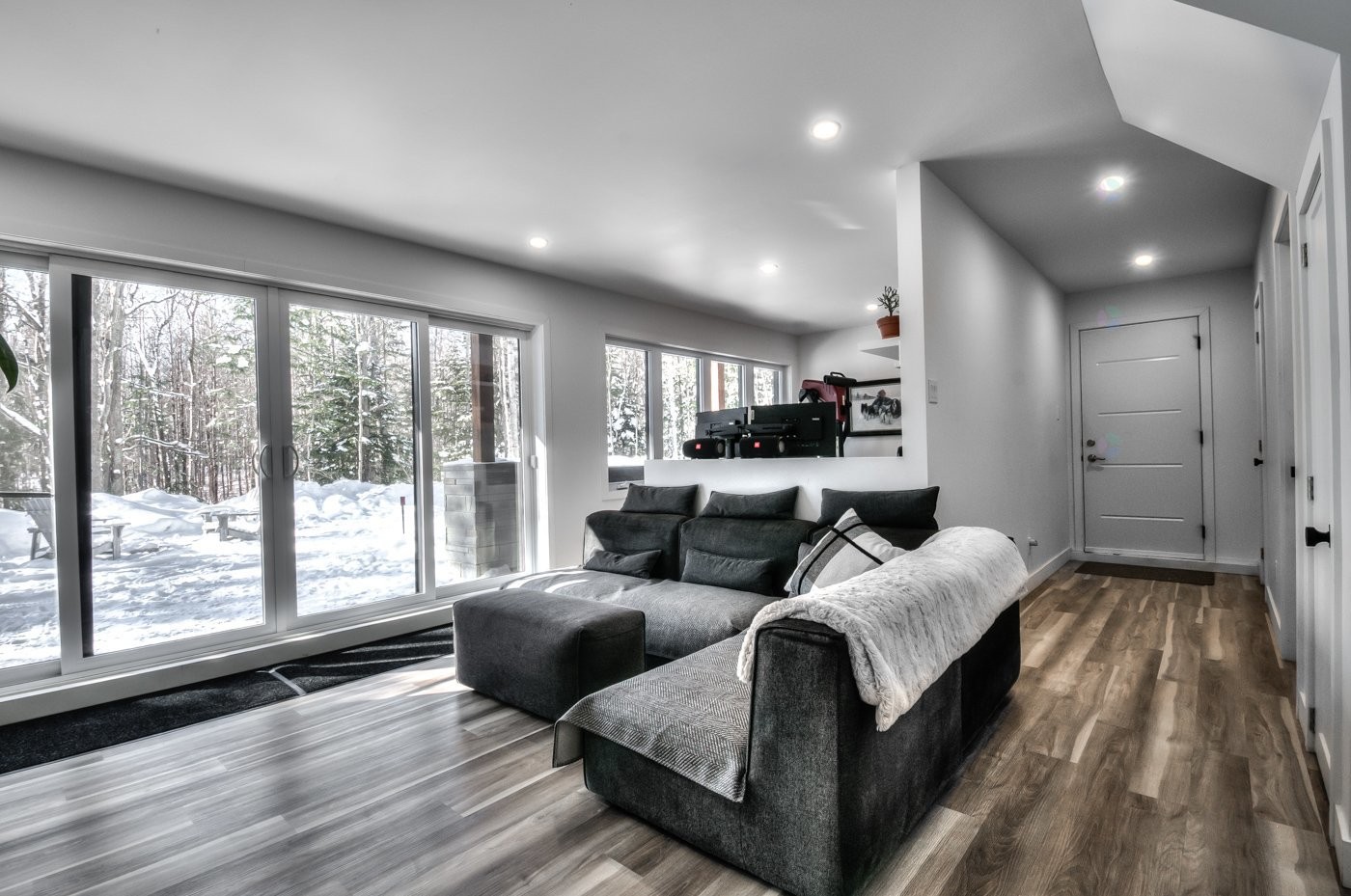 









10


Ch. de la Paix

,
Saint-Michel-des-Saints,




QC
J0K3B0

