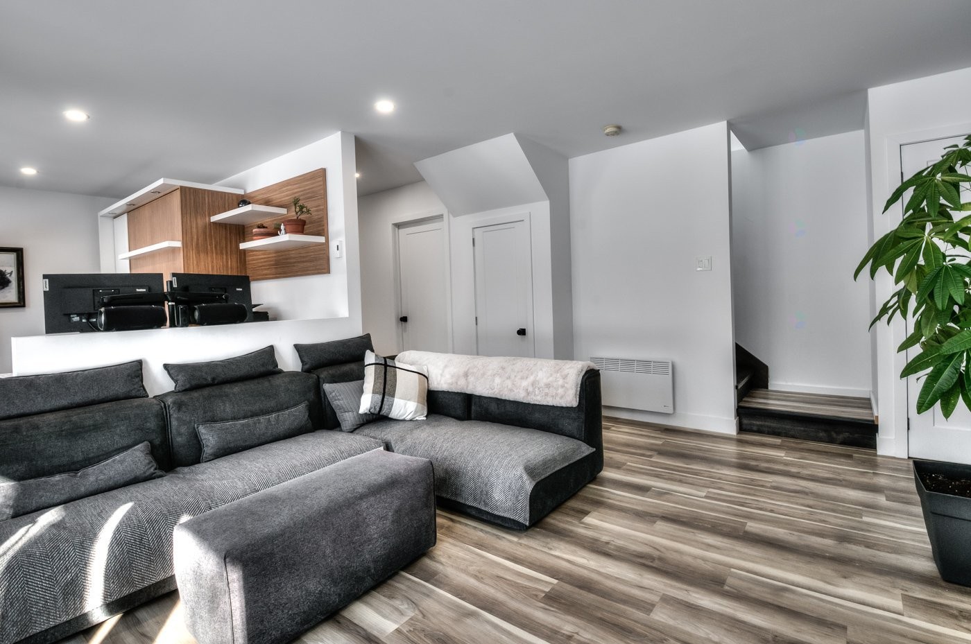 









10


Ch. de la Paix

,
Saint-Michel-des-Saints,




QC
J0K3B0

