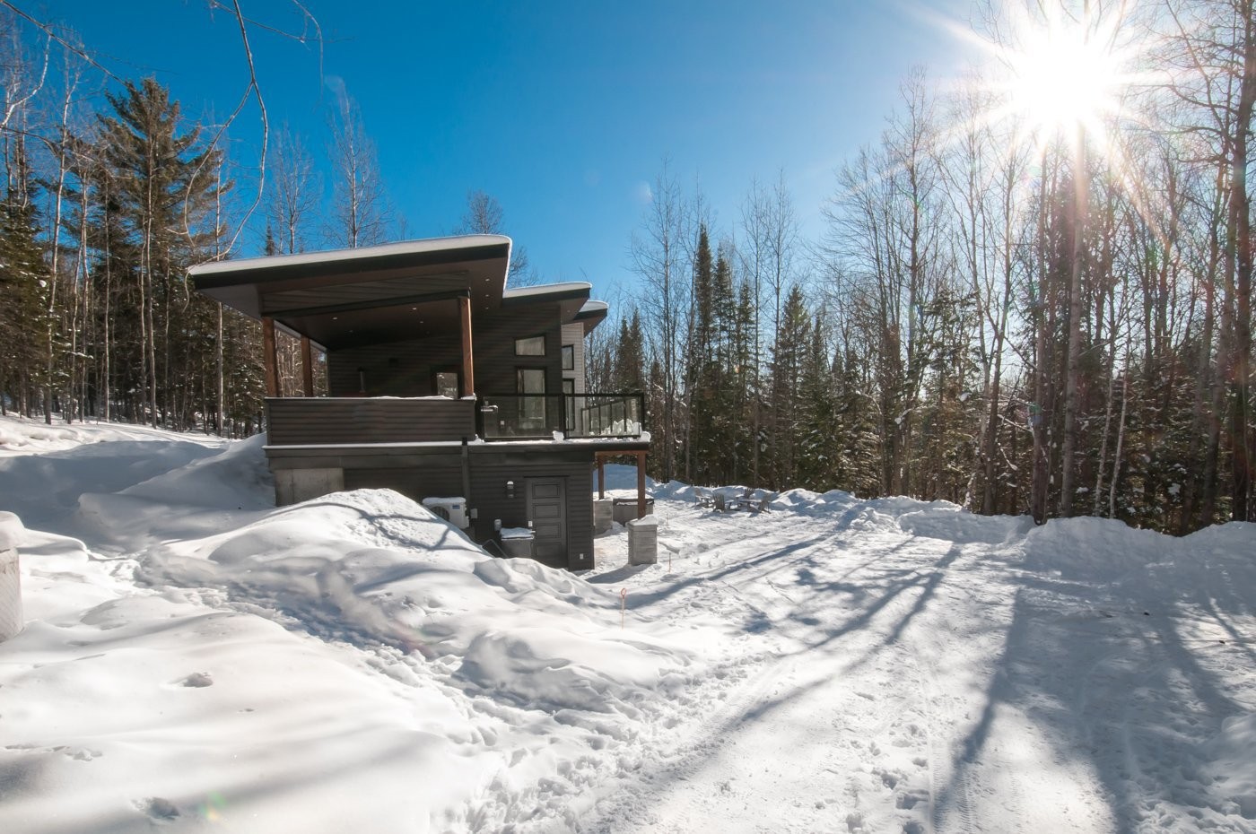 









10


Ch. de la Paix

,
Saint-Michel-des-Saints,




QC
J0K3B0

