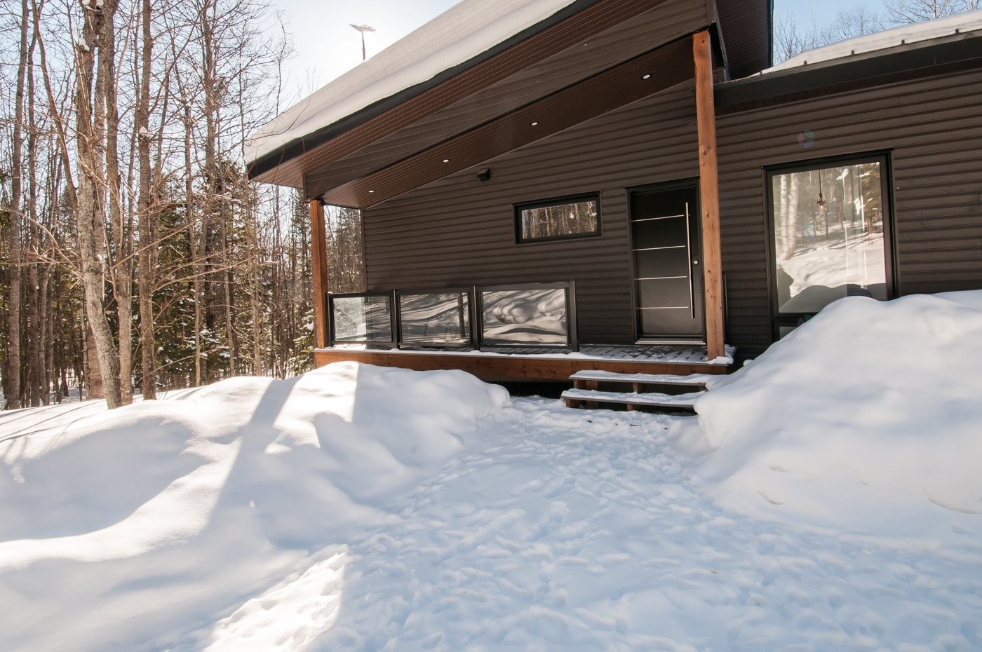 









10


Ch. de la Paix

,
Saint-Michel-des-Saints,




QC
J0K3B0

