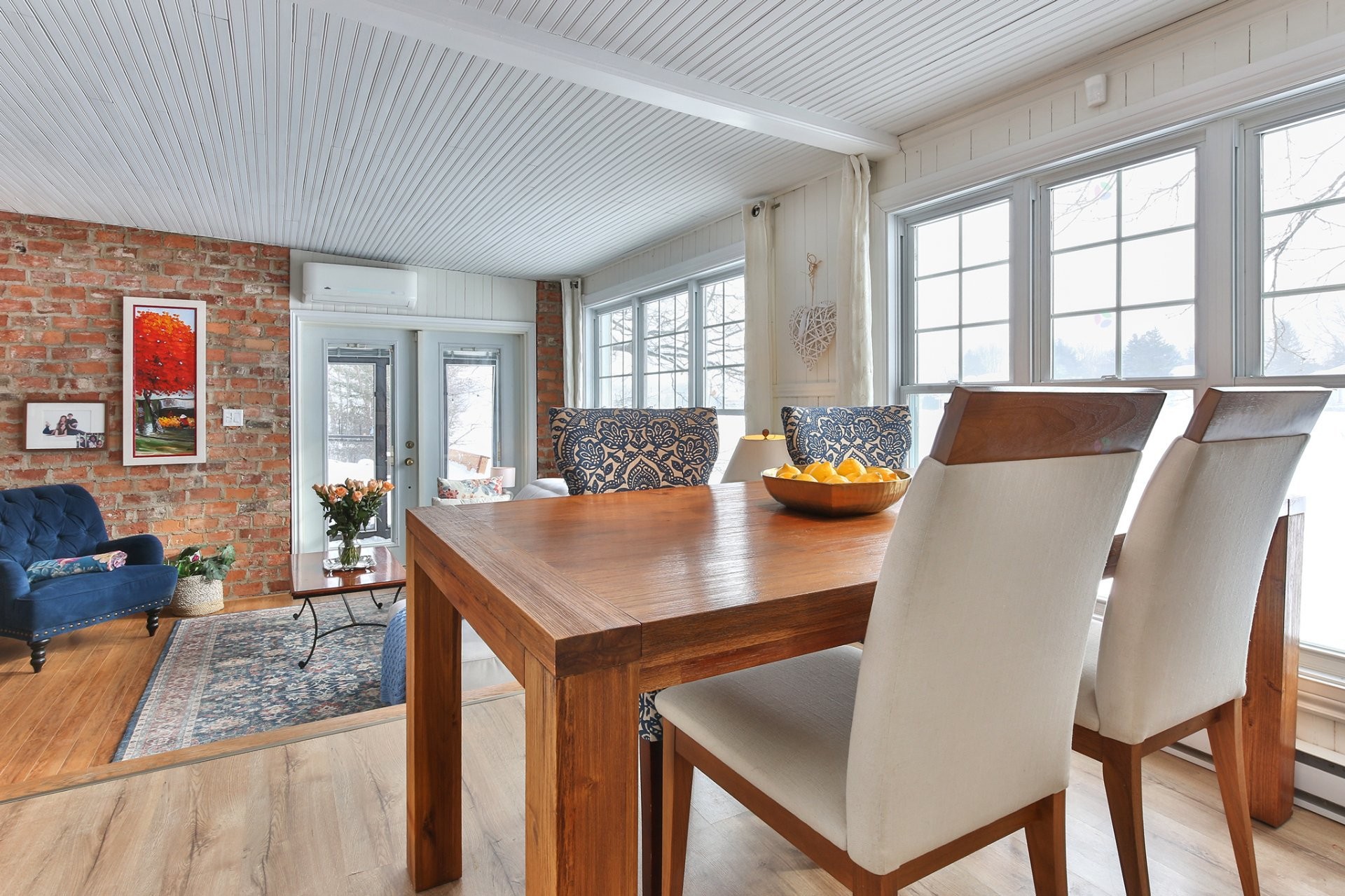 









357


Rue Jean-Talon

,
Saint-Jean-sur-Richelieu,




QC
J2W1M7

