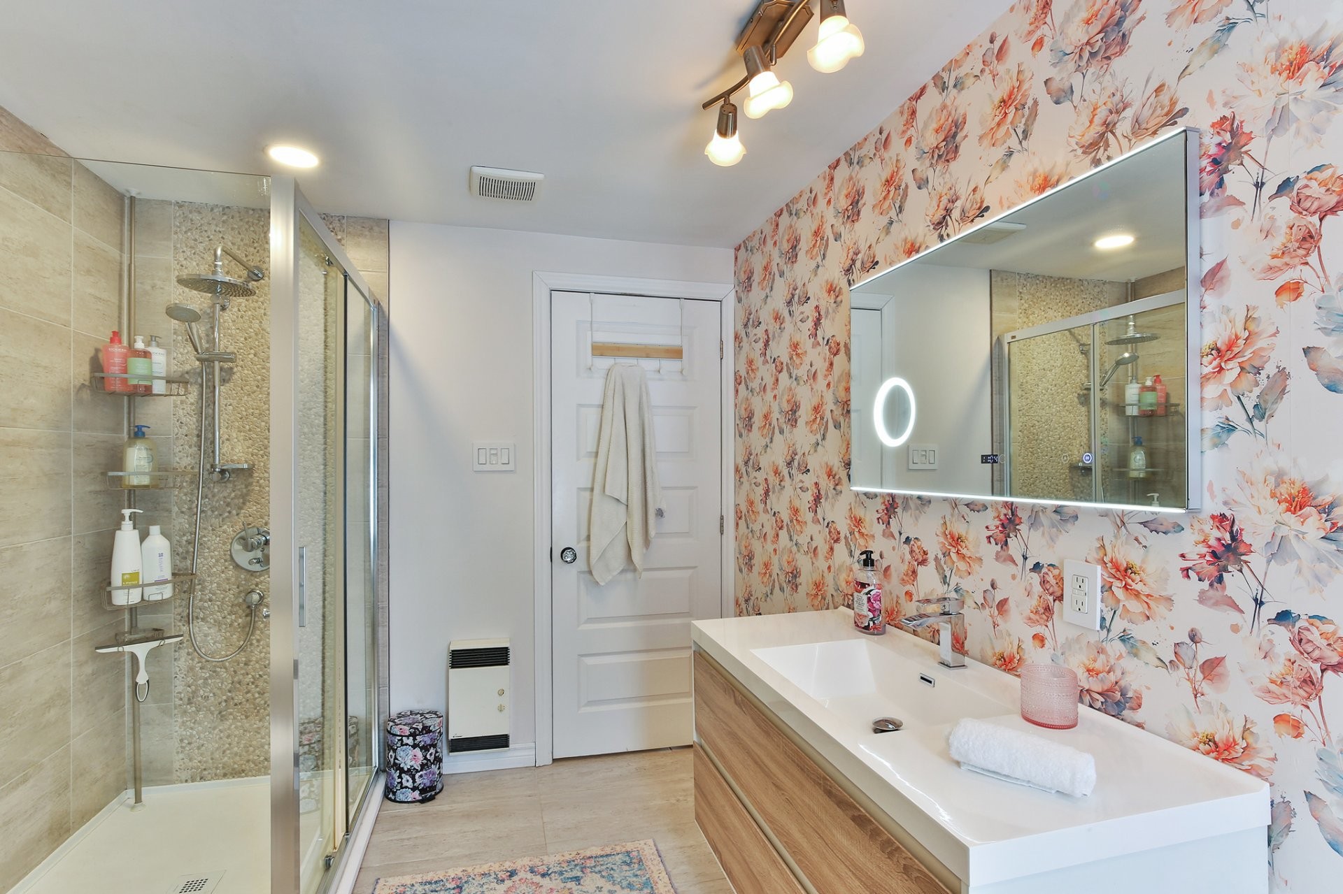 









357


Rue Jean-Talon

,
Saint-Jean-sur-Richelieu,




QC
J2W1M7

