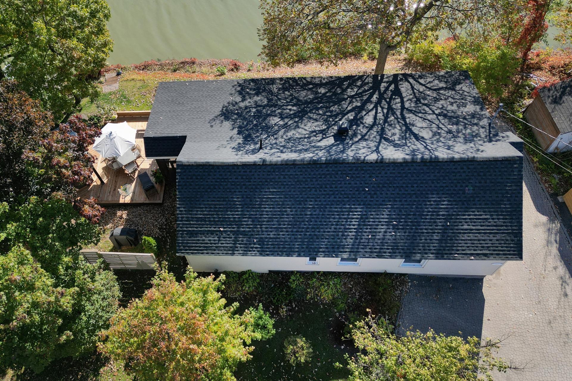 









357


Rue Jean-Talon

,
Saint-Jean-sur-Richelieu,




QC
J2W1M7

