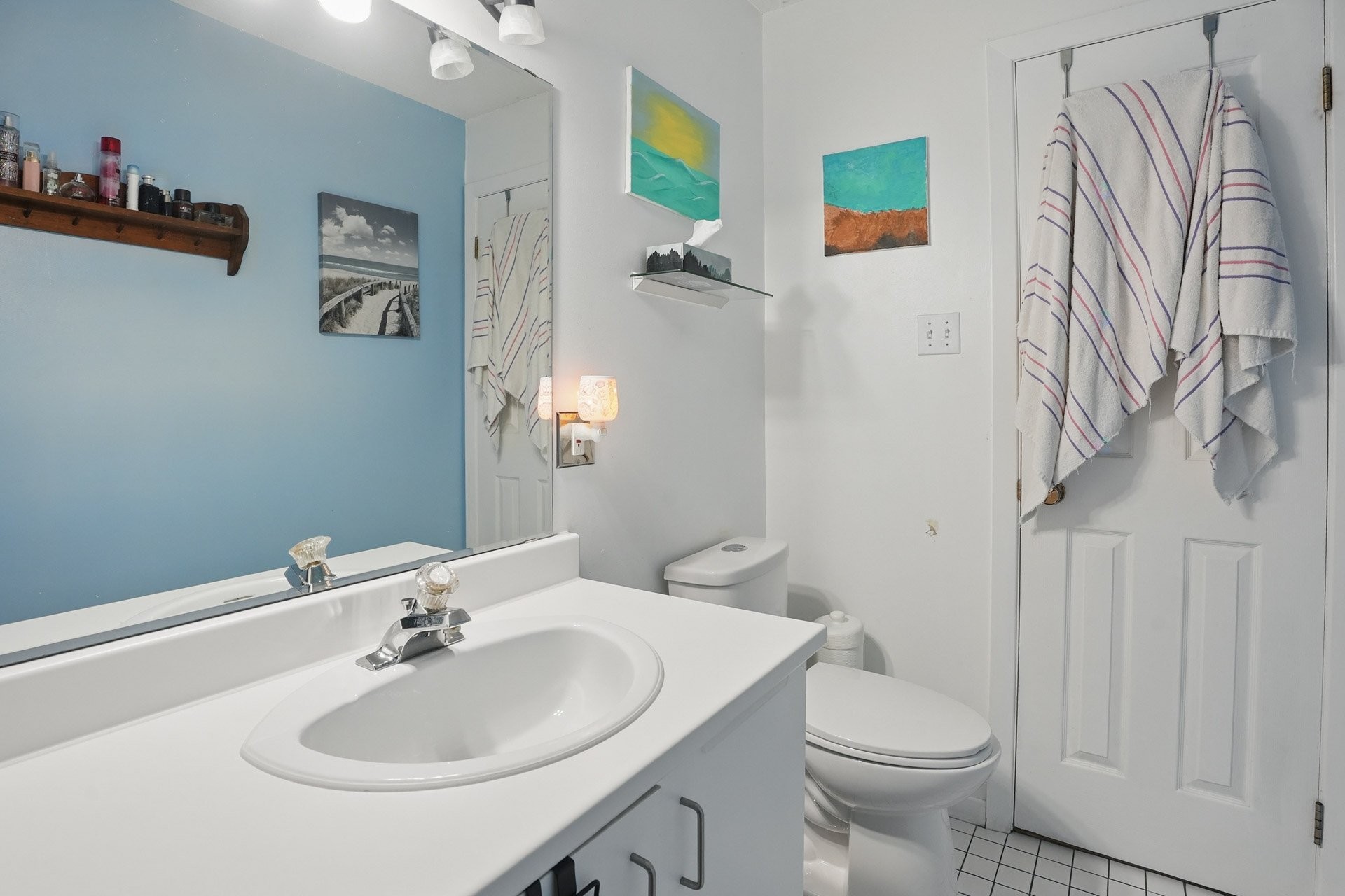 









76


Rue Nicolet

,
Gatineau (Hull),




QC
J8Y2J5

