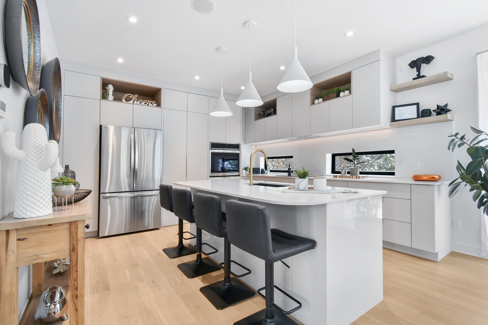 









168

 - 170


42e Avenue

,
Terrebonne (Terrebonne),




QC
J6Y1H4

