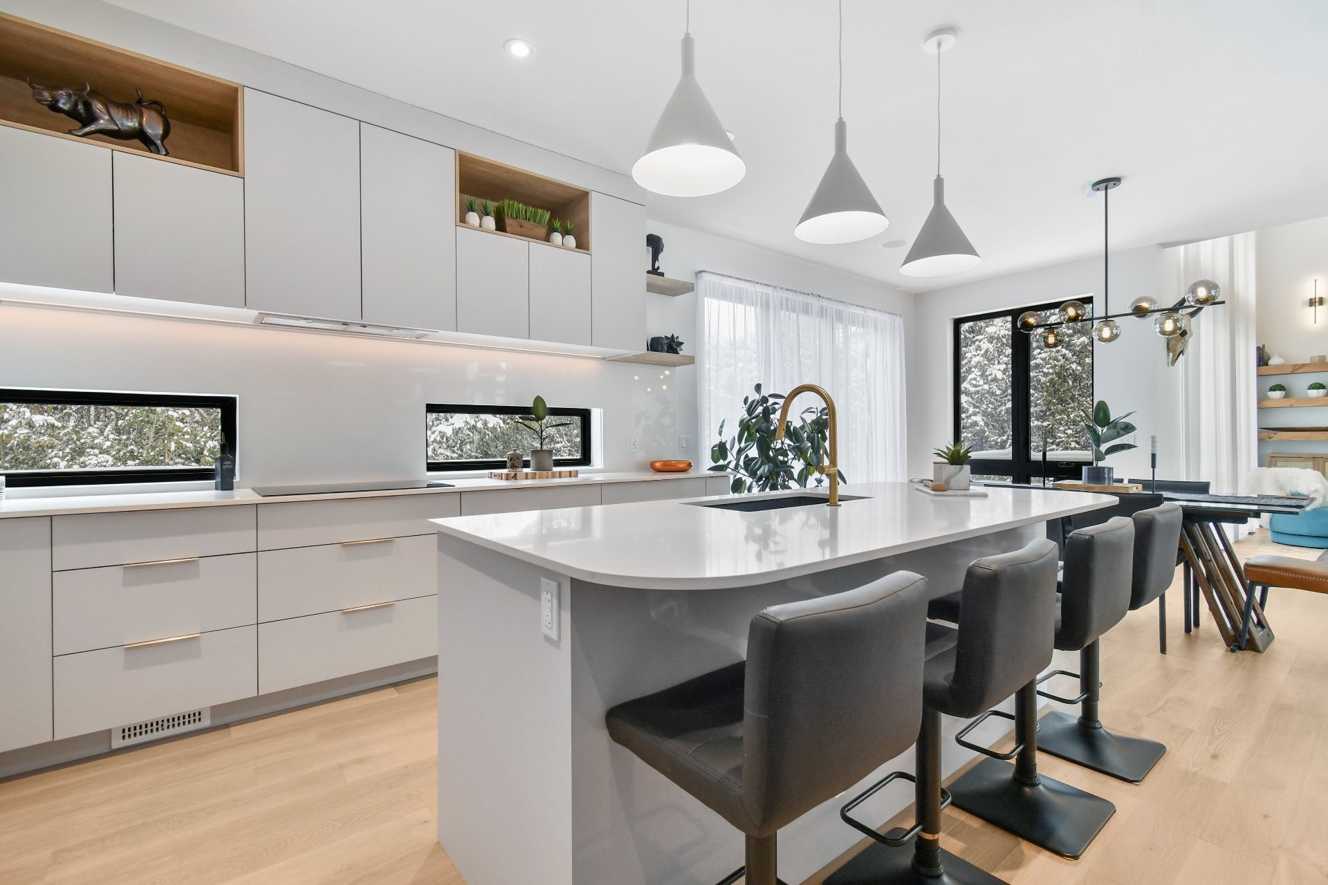 









168

 - 170


42e Avenue

,
Terrebonne (Terrebonne),




QC
J6Y1H4

