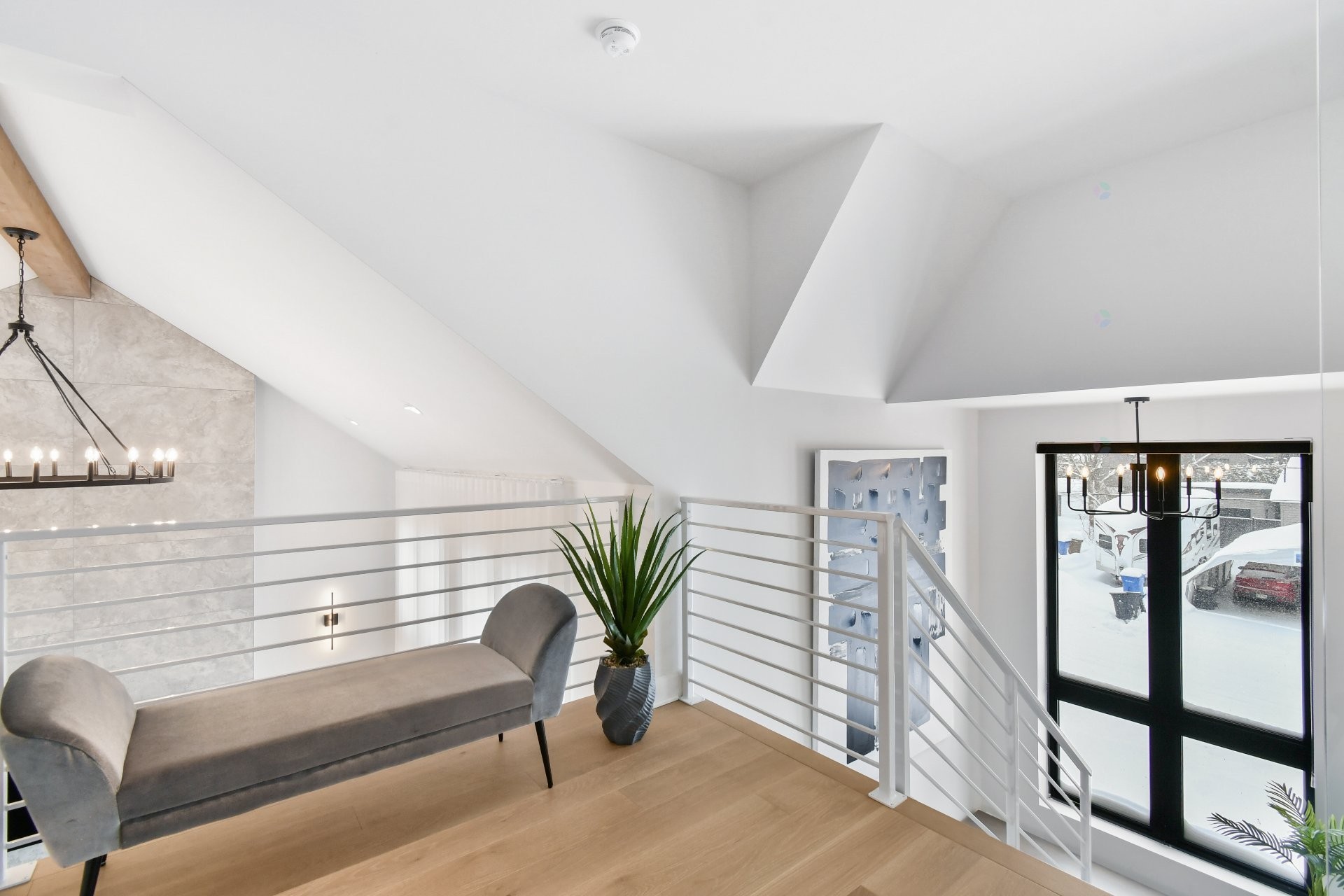 









168

 - 170


42e Avenue

,
Terrebonne (Terrebonne),




QC
J6Y1H4

