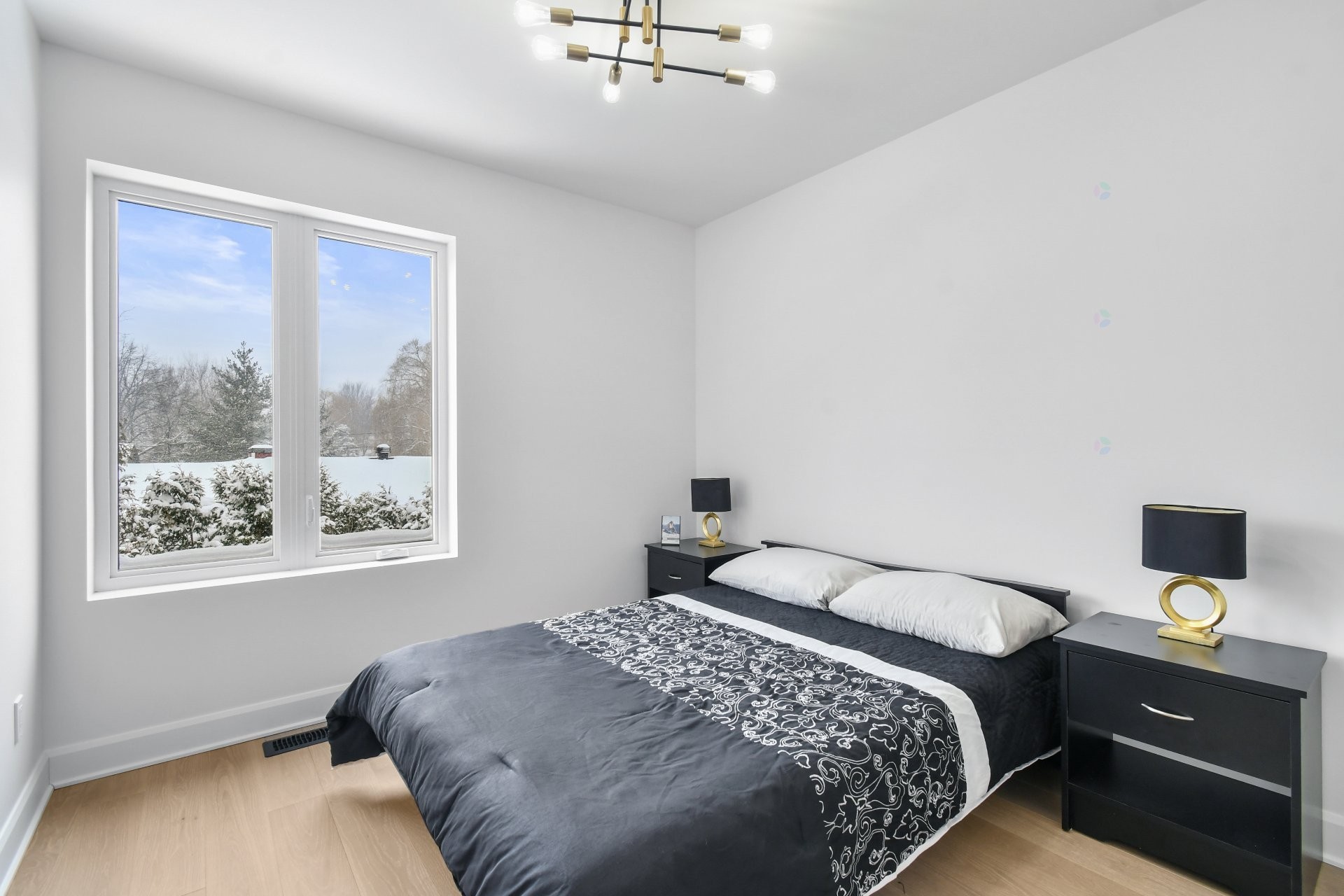 









168

 - 170


42e Avenue

,
Terrebonne (Terrebonne),




QC
J6Y1H4

