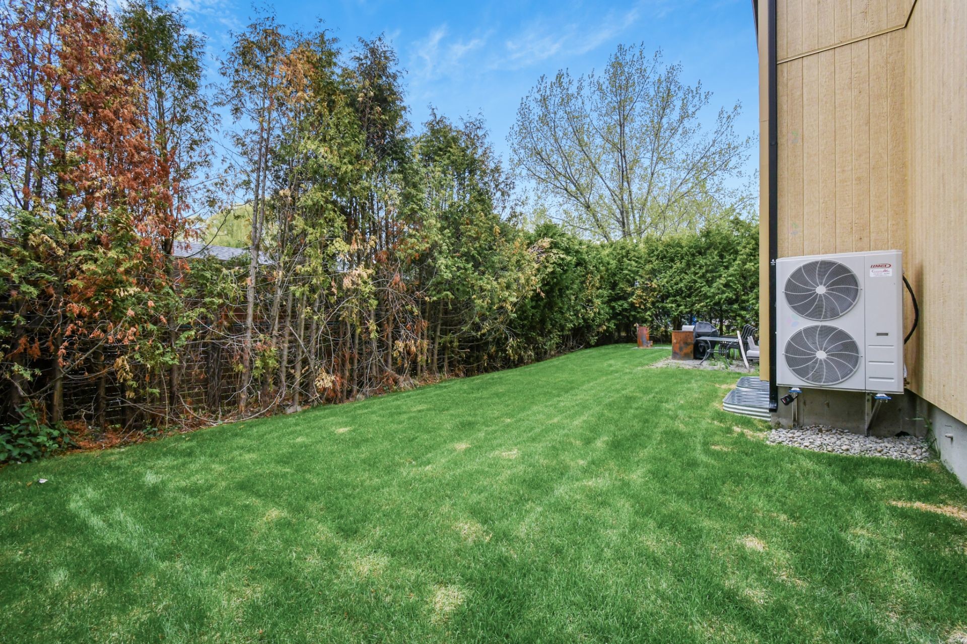 









168

 - 170


42e Avenue

,
Terrebonne (Terrebonne),




QC
J6Y1H4

