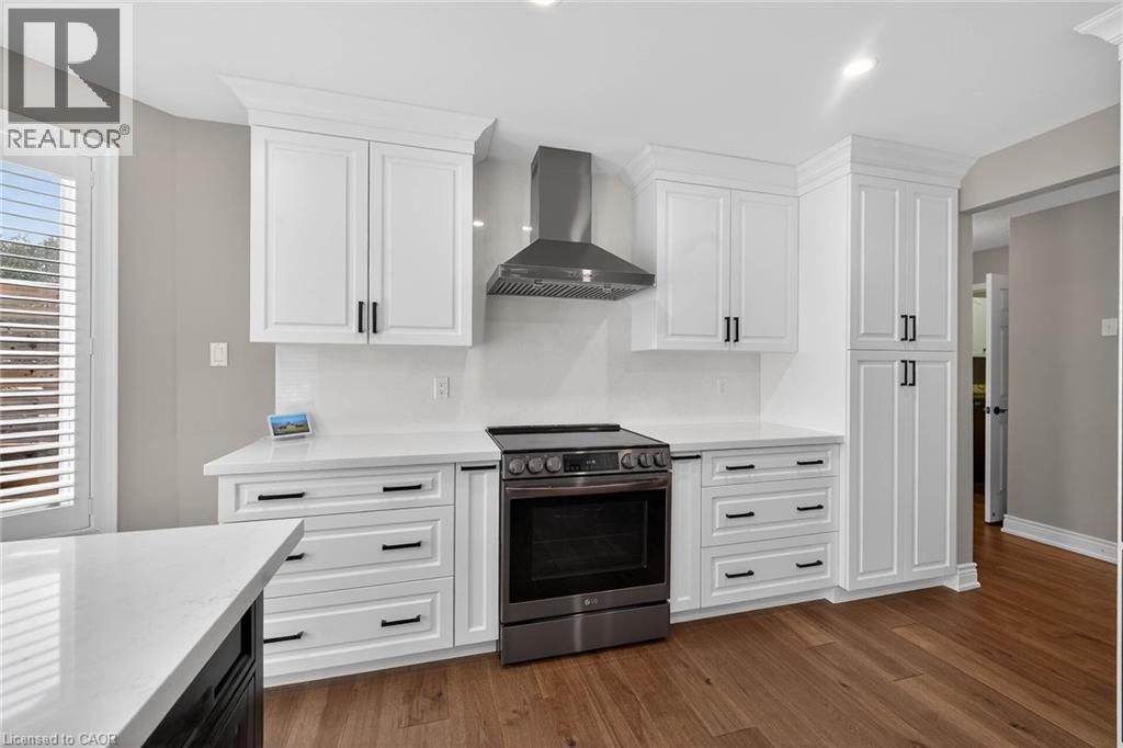 












90 KORTRIGHT Road E

,
Guelph,




Ontario
N1G4N8

