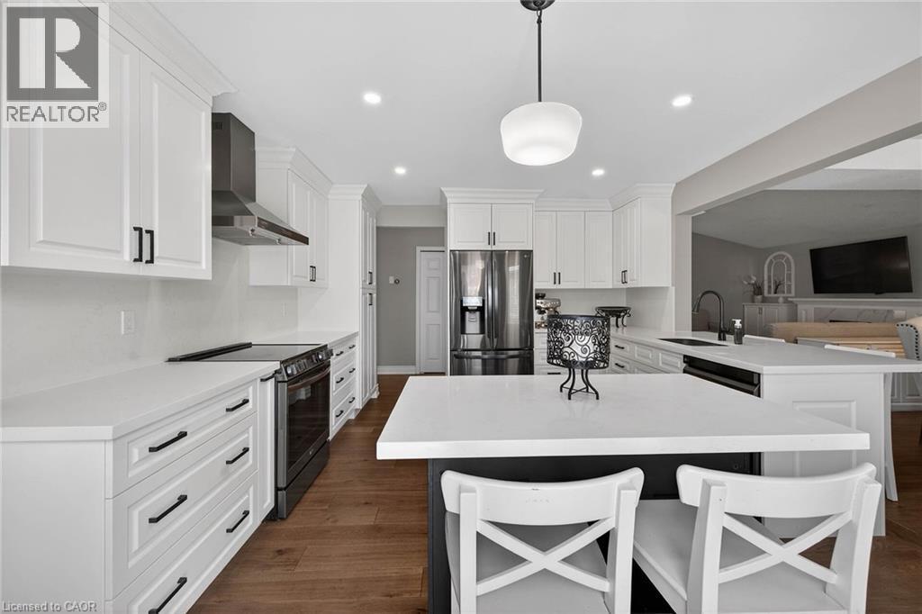 












90 KORTRIGHT Road E

,
Guelph,




Ontario
N1G4N8

