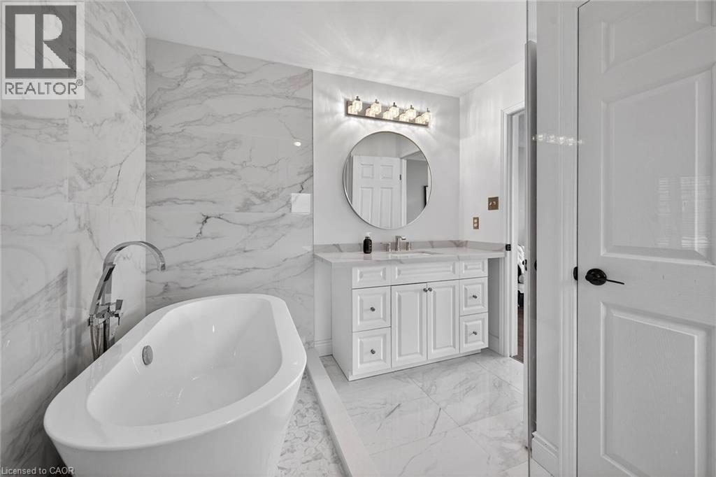 












90 KORTRIGHT Road E

,
Guelph,




Ontario
N1G4N8

