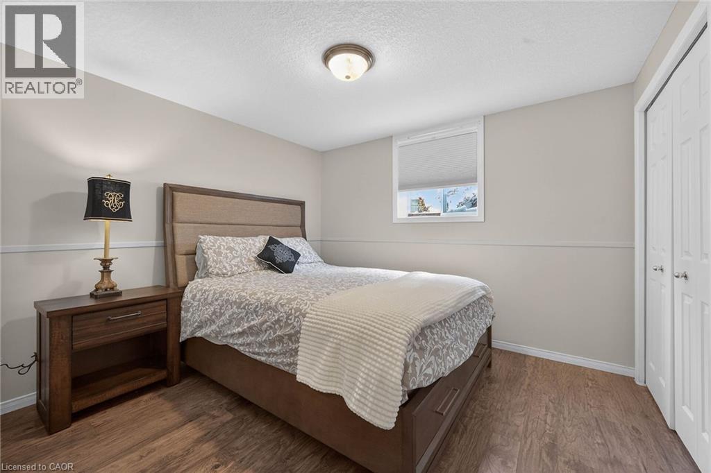 












90 KORTRIGHT Road E

,
Guelph,




Ontario
N1G4N8

