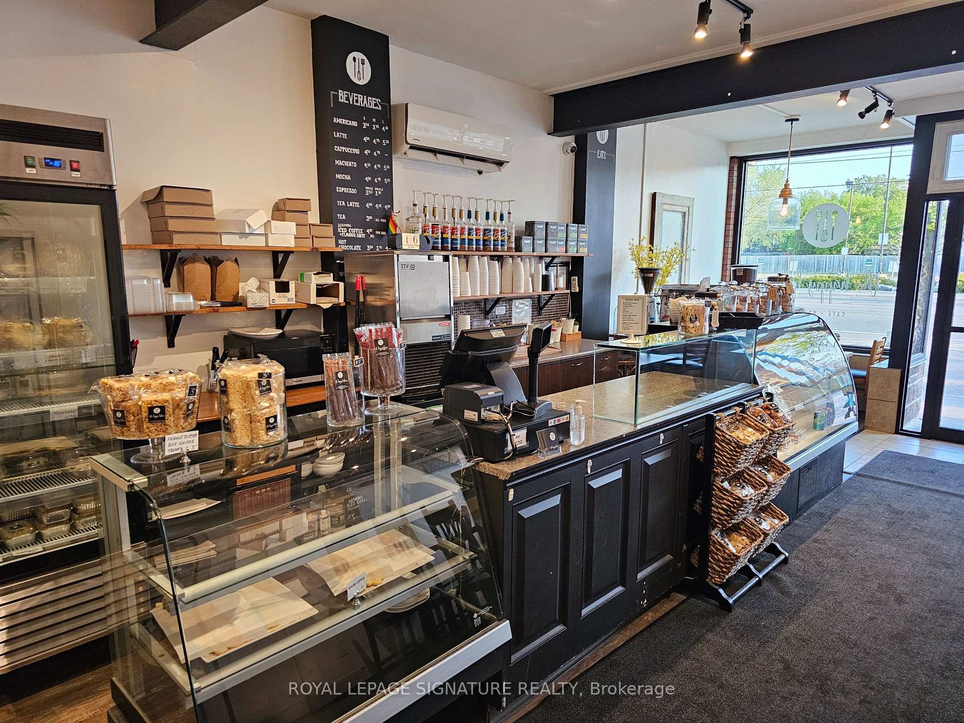 









3469


Lake Shore

Boulevard West,
Toronto,




ON
M8W 1N2

