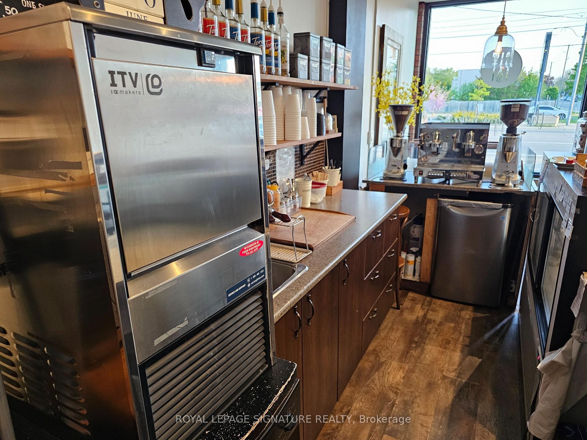 









3469


Lake Shore

Boulevard West,
Toronto,




ON
M8W 1N2

