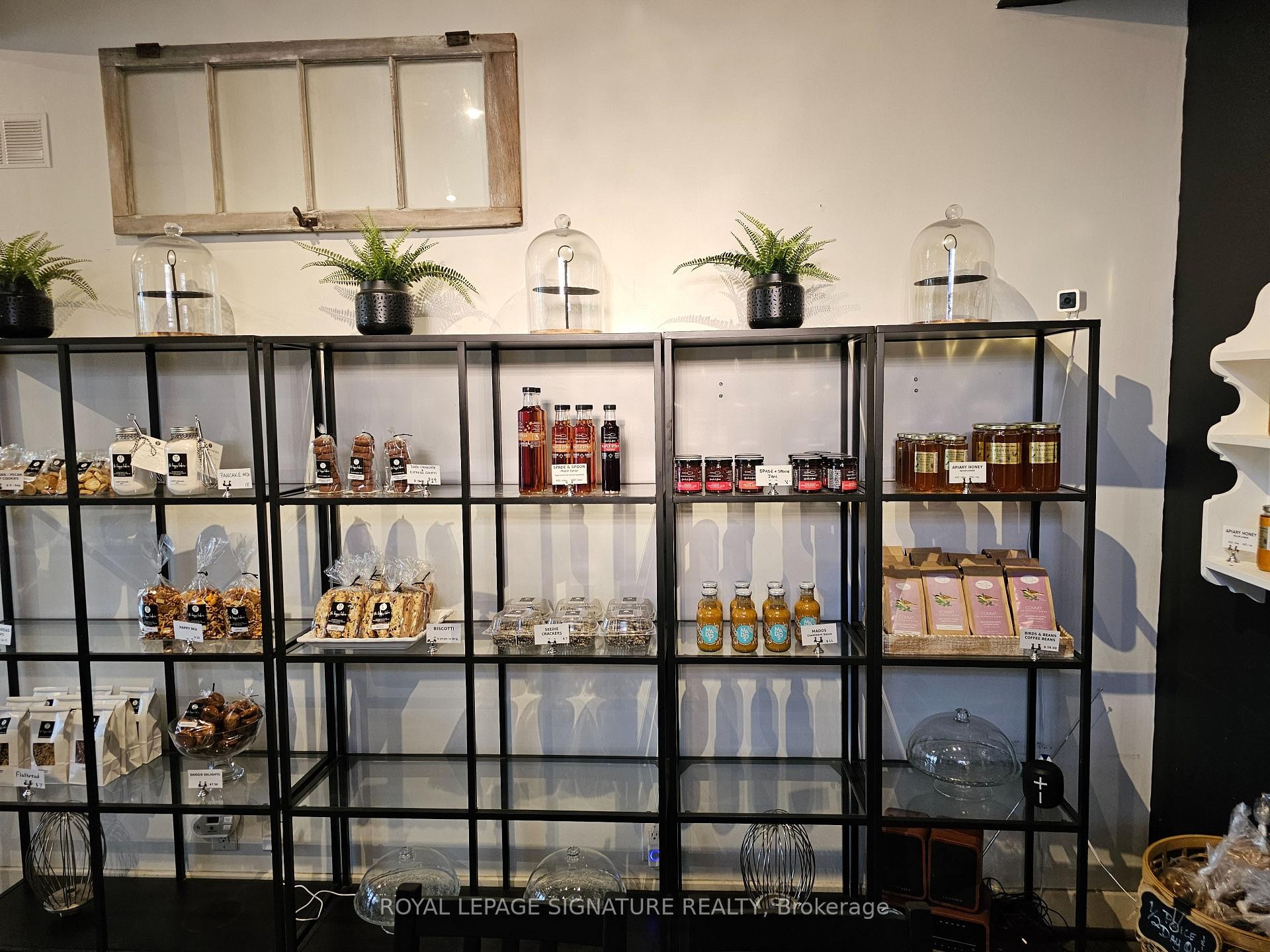 









3469


Lake Shore

Boulevard West,
Toronto,




ON
M8W 1N2

