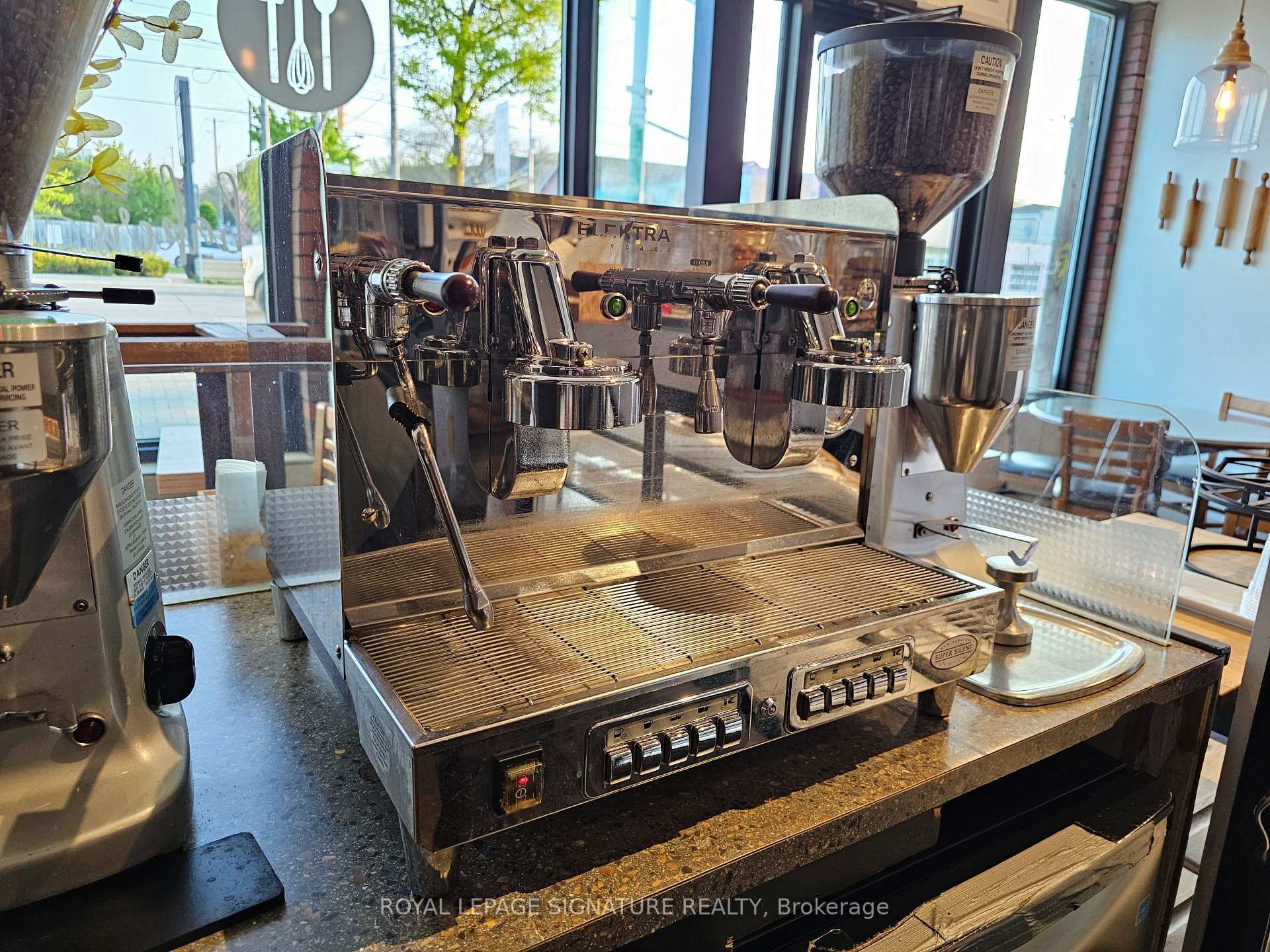 









3469


Lake Shore

Boulevard West,
Toronto,




ON
M8W 1N2

