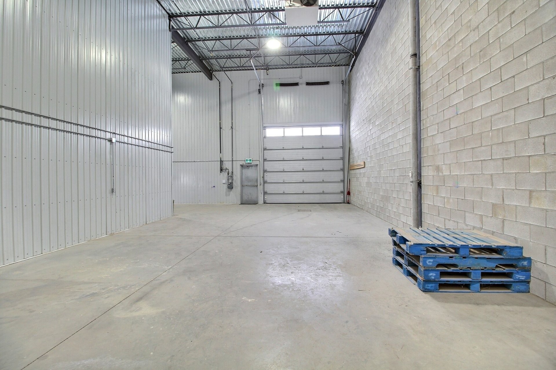 









2171


Rue Tanguay

,
Magog,




QC
J1X5Y5

