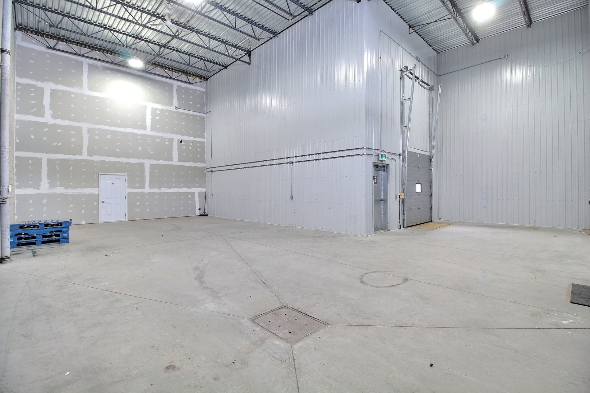 









2171


Rue Tanguay

,
Magog,




QC
J1X5Y5

