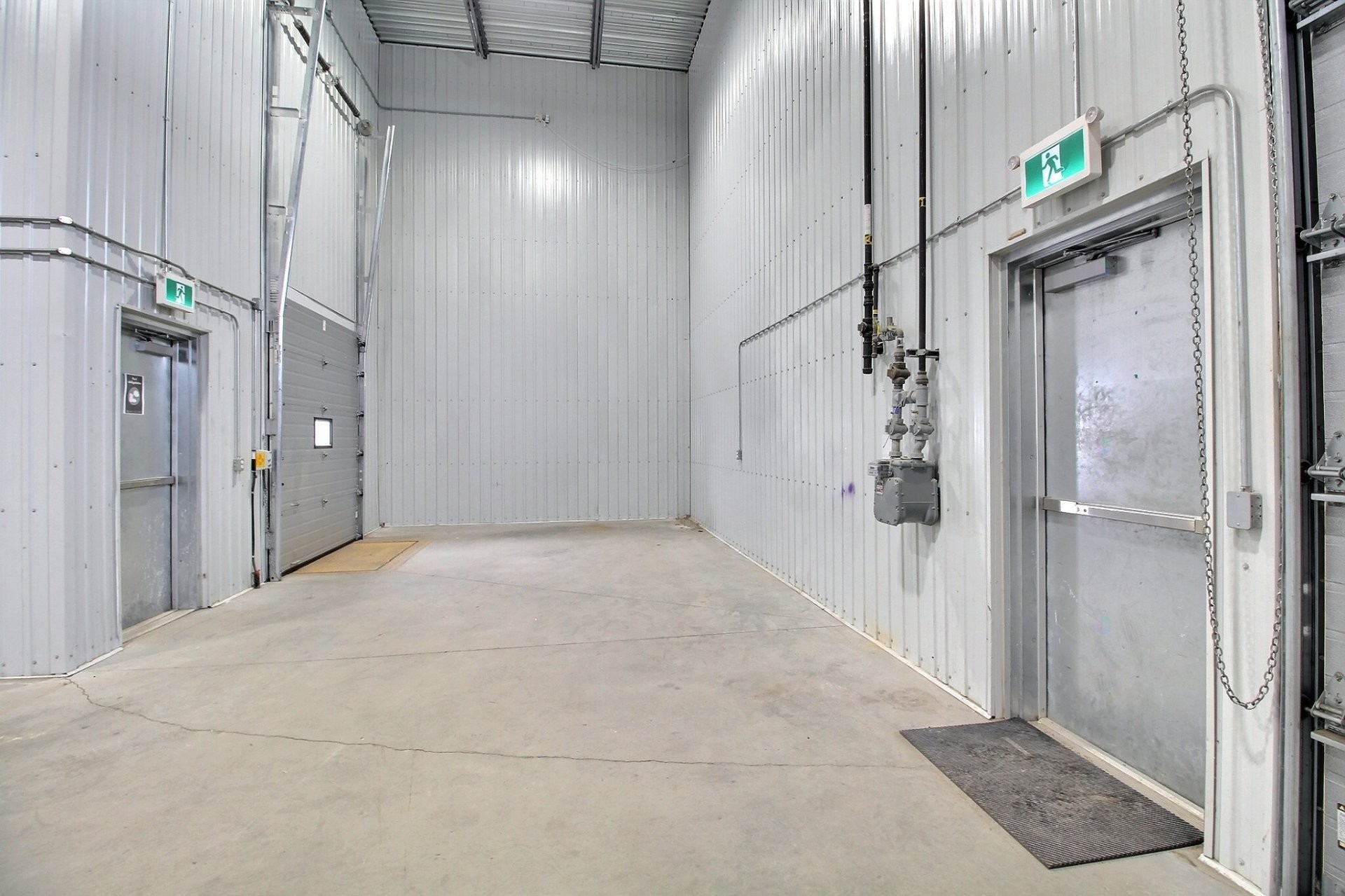 









2171


Rue Tanguay

,
Magog,




QC
J1X5Y5

