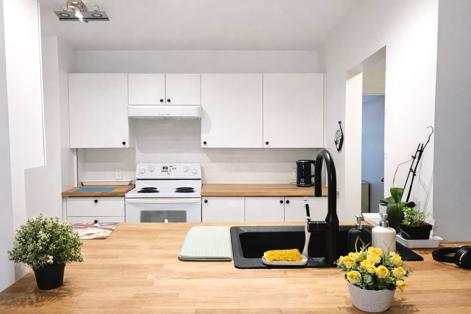 









5365


Av. Victoria

, 102,
Montréal (Côte-des-Neiges/Notre-Dame-de-Grâce),




QC
H3W2P2

