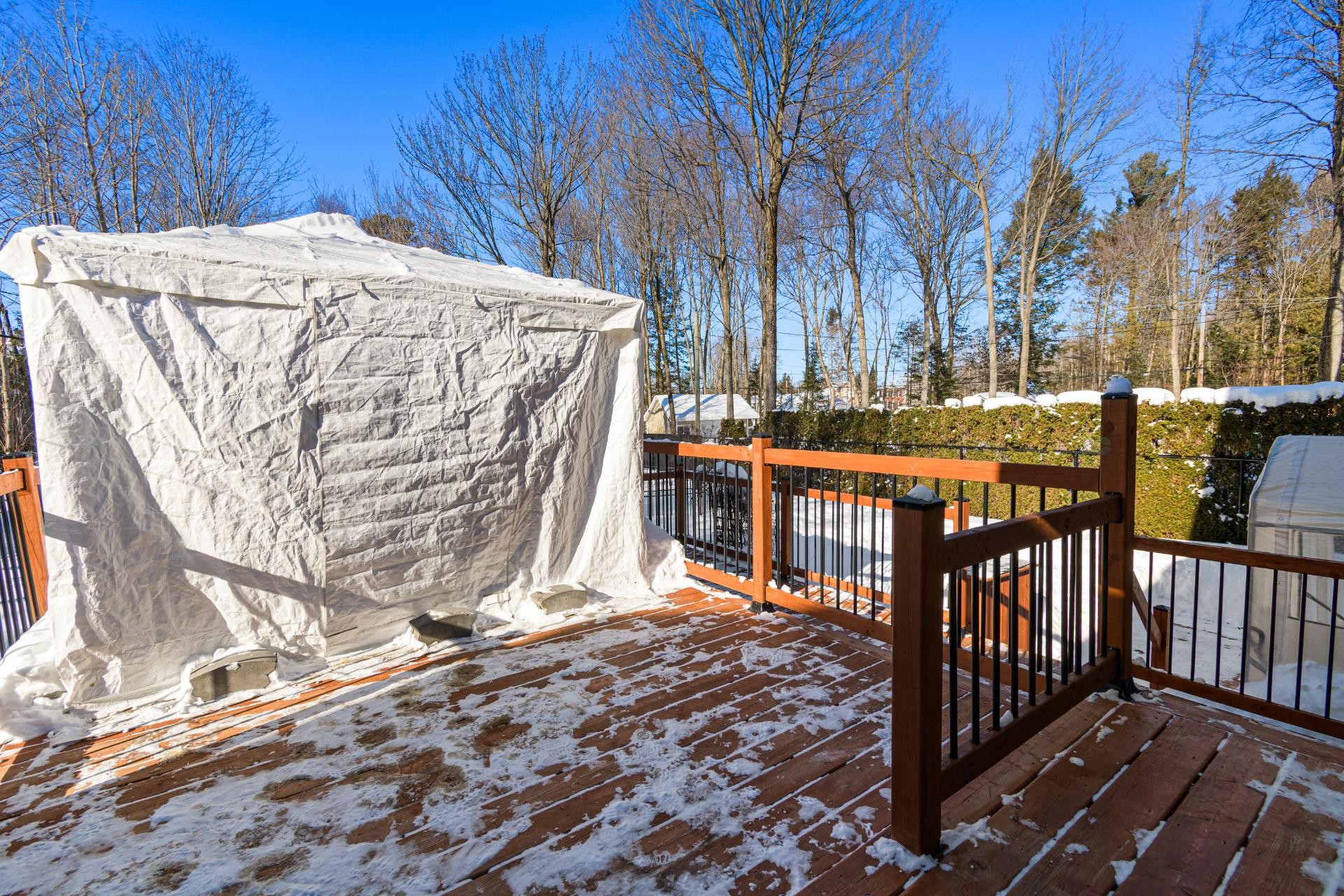 









9


Rue du Boisé

,
Lachute,




QC
J8H4N4

