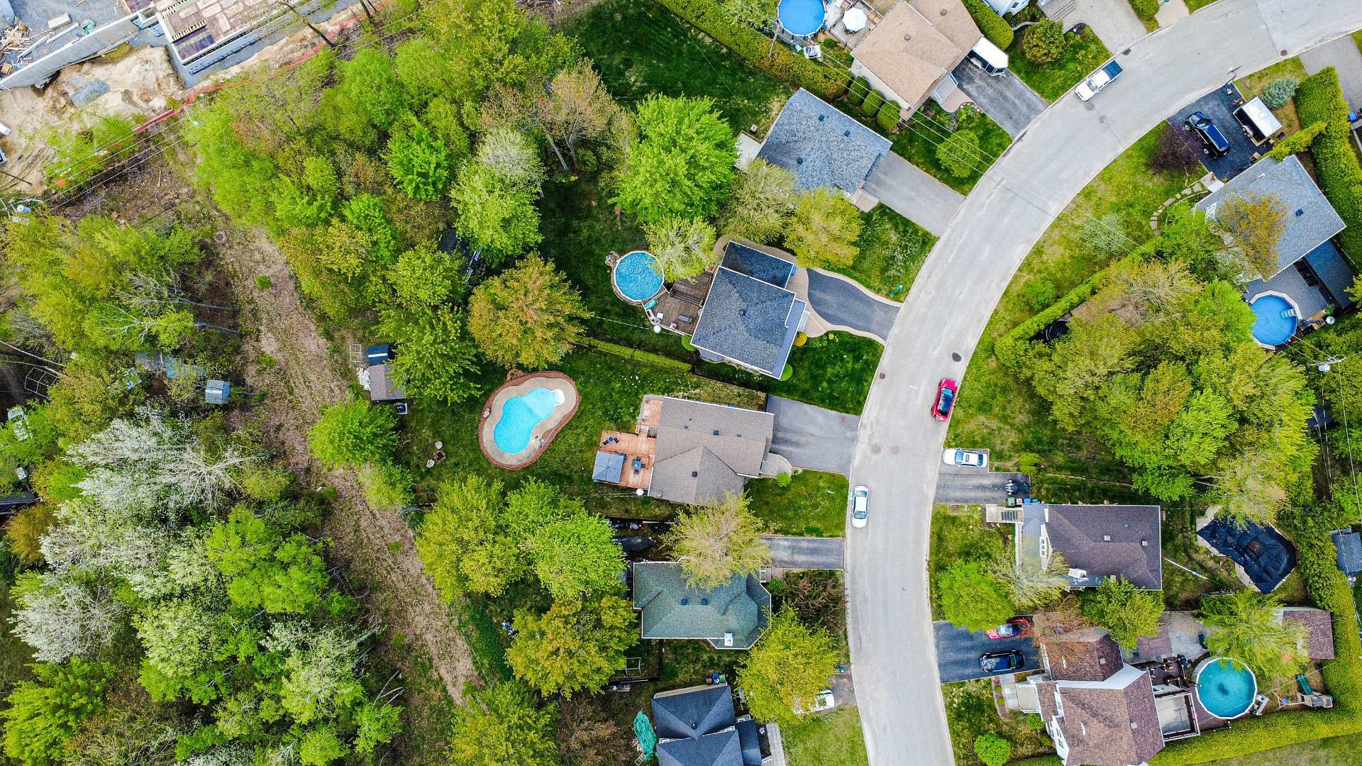 









9


Rue du Boisé

,
Lachute,




QC
J8H4N4

