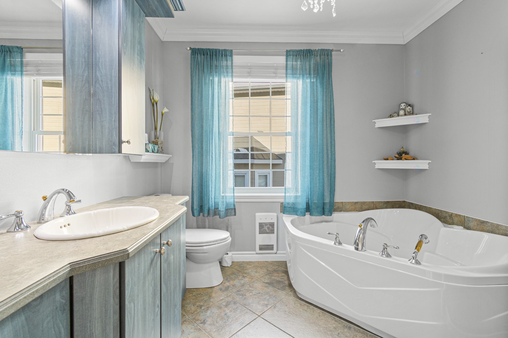 









9


Rue du Boisé

,
Lachute,




QC
J8H4N4

