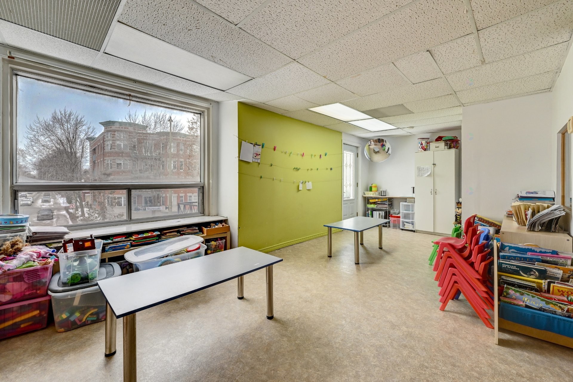 









6930

 - 6932


Rue Sherbrooke O.

,
Montréal (Côte-des-Neiges/Notre-Dame-de-Grâce),




QC
H4B1P9

