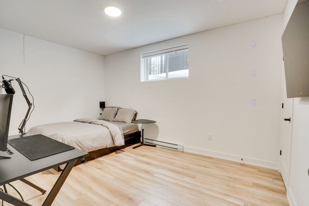 









319


Rue de la Sève

,
Gatineau (Gatineau),




QC
J8V0L2

