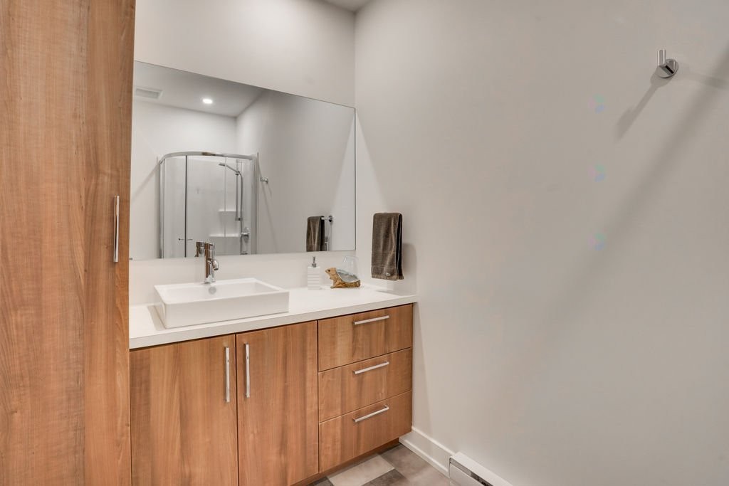 









319


Rue de la Sève

,
Gatineau (Gatineau),




QC
J8V0L2

