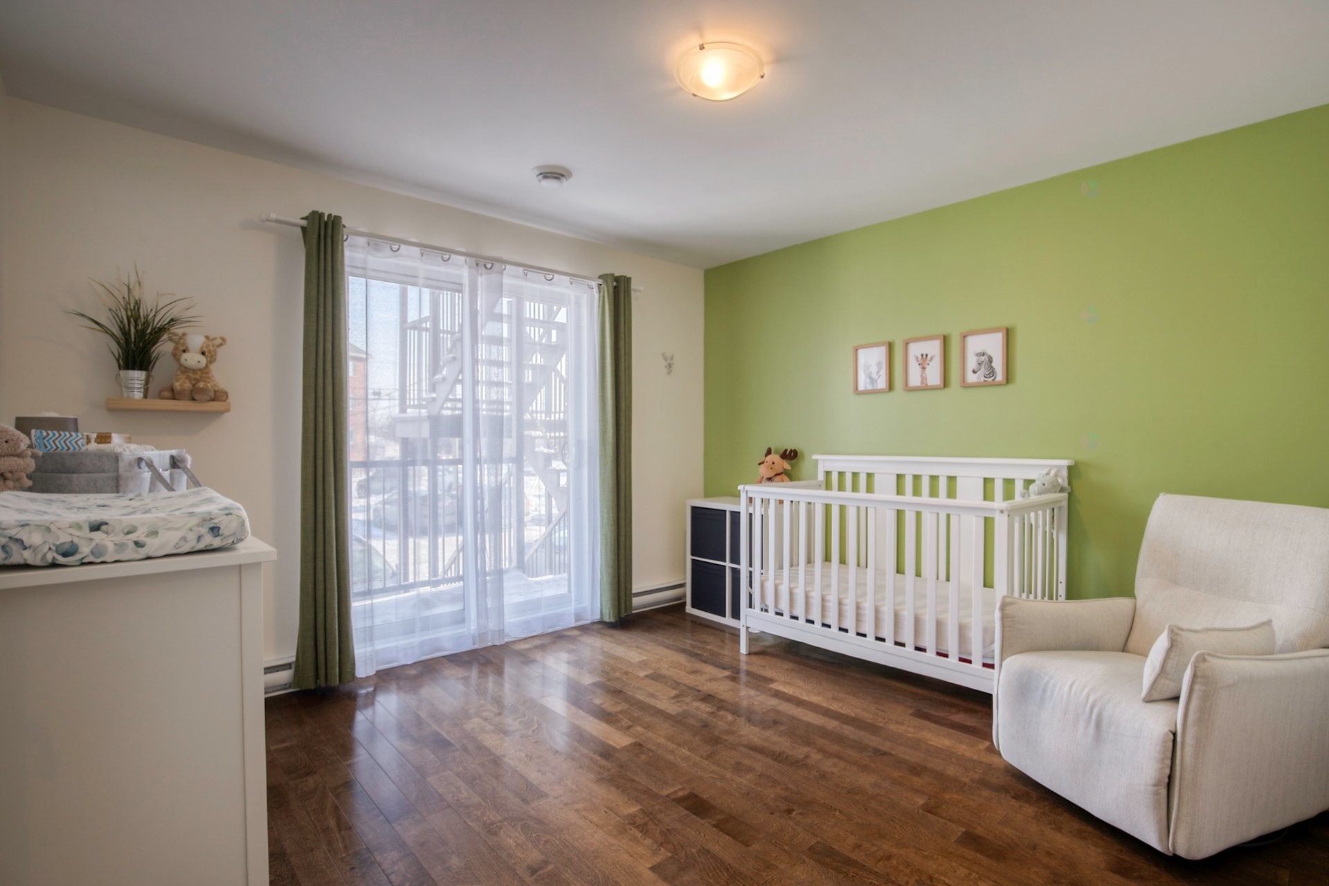 









7220


Boul. Cousineau

, 3,
Longueuil (Saint-Hubert),




QC
J3Y0H9

