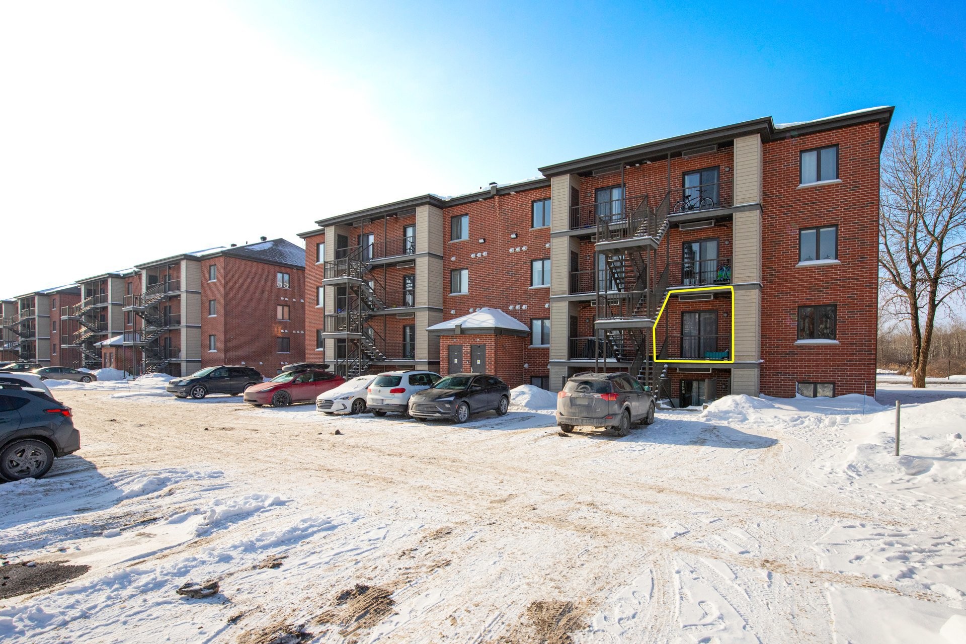 









7220


Boul. Cousineau

, 3,
Longueuil (Saint-Hubert),




QC
J3Y0H9

