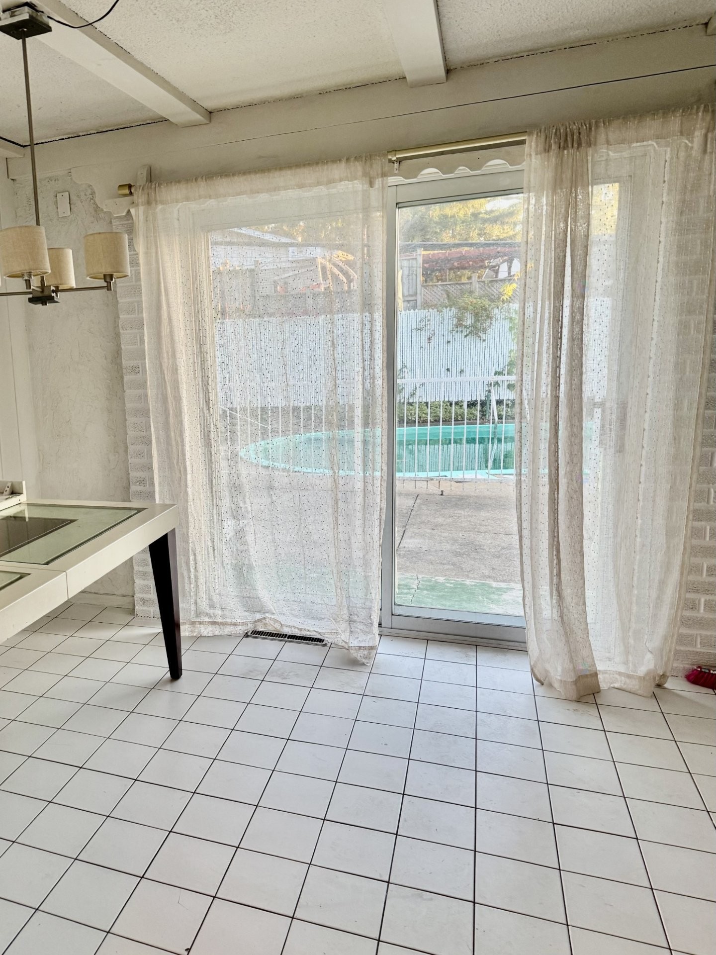 









3308


Rue Flavie

,
Laval (Fabreville),




QC
H7P1R5

