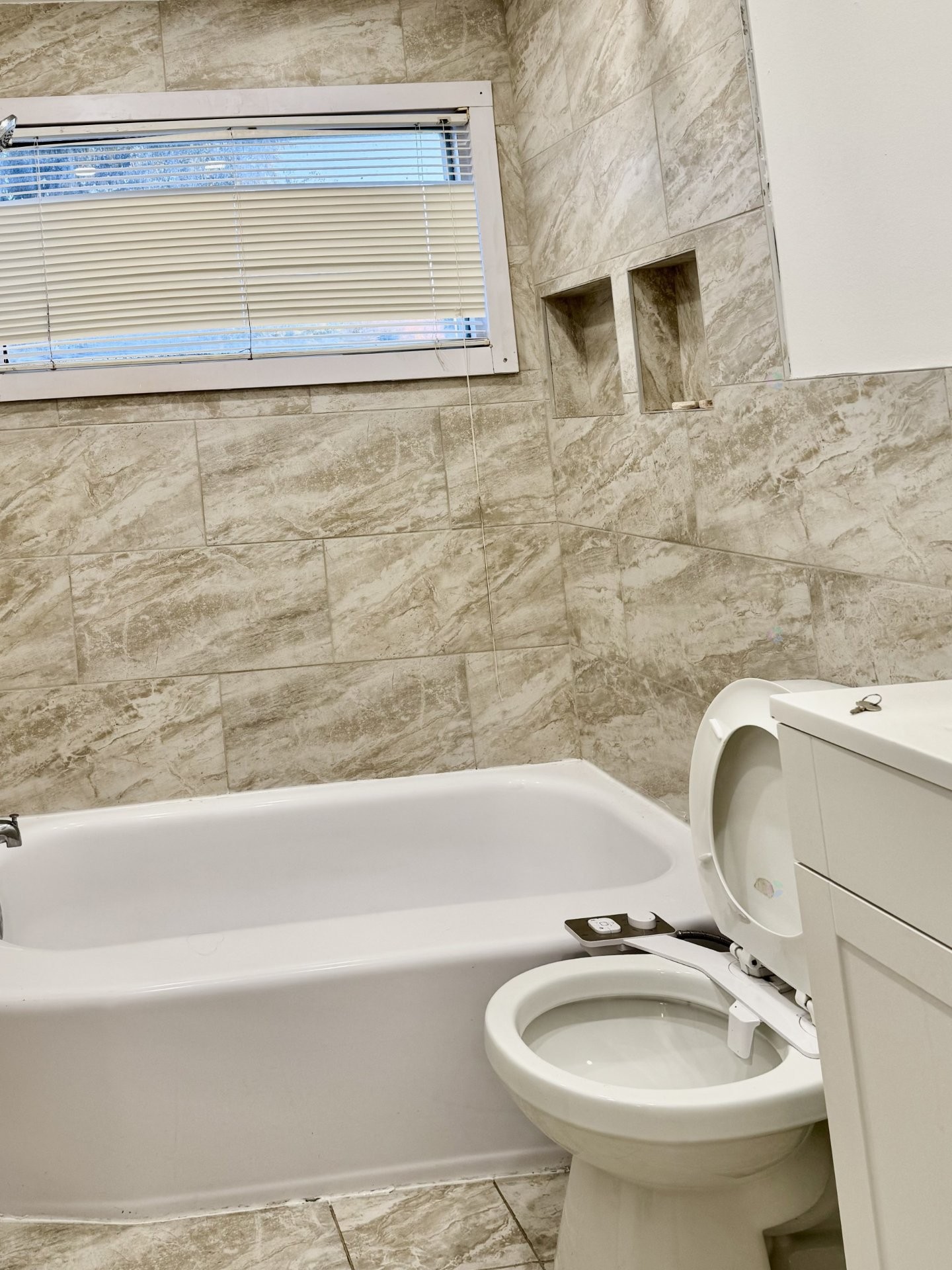 









3308


Rue Flavie

,
Laval (Fabreville),




QC
H7P1R5

