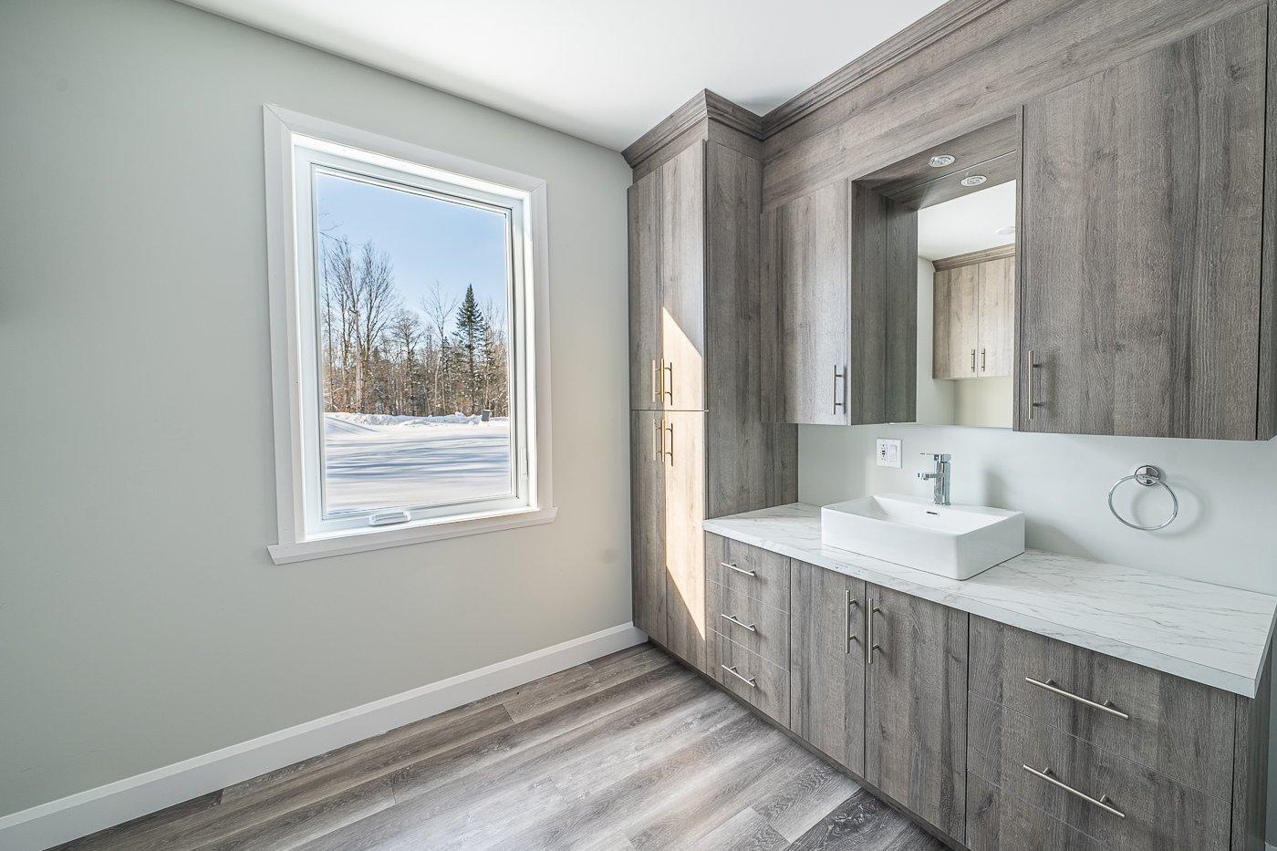 









113


Rue des Ruisseaux

,
Val-des-Sources,




QC
J1T0B2

