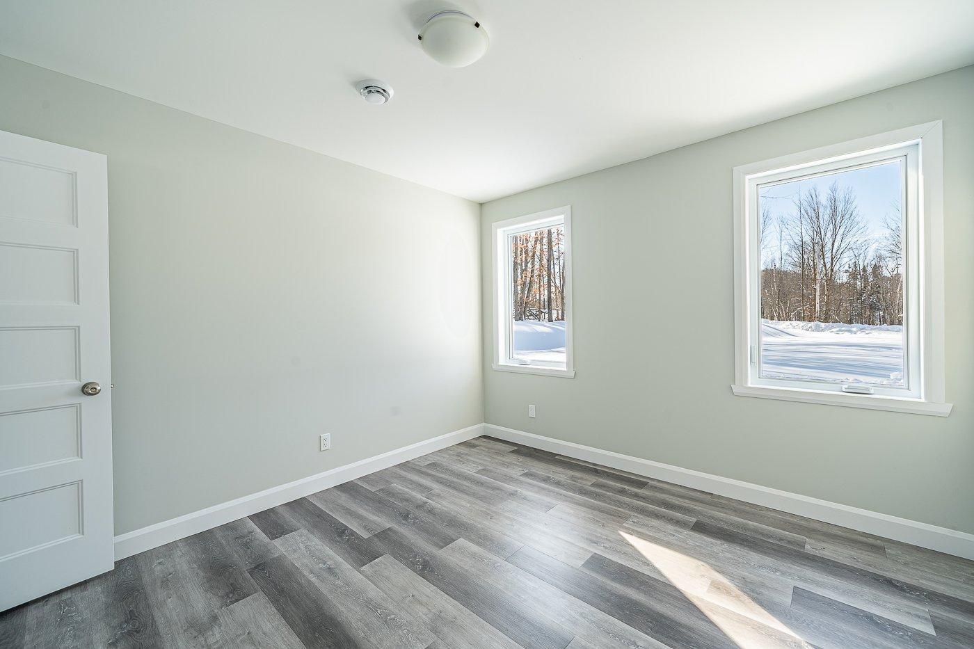 









113


Rue des Ruisseaux

,
Val-des-Sources,




QC
J1T0B2

