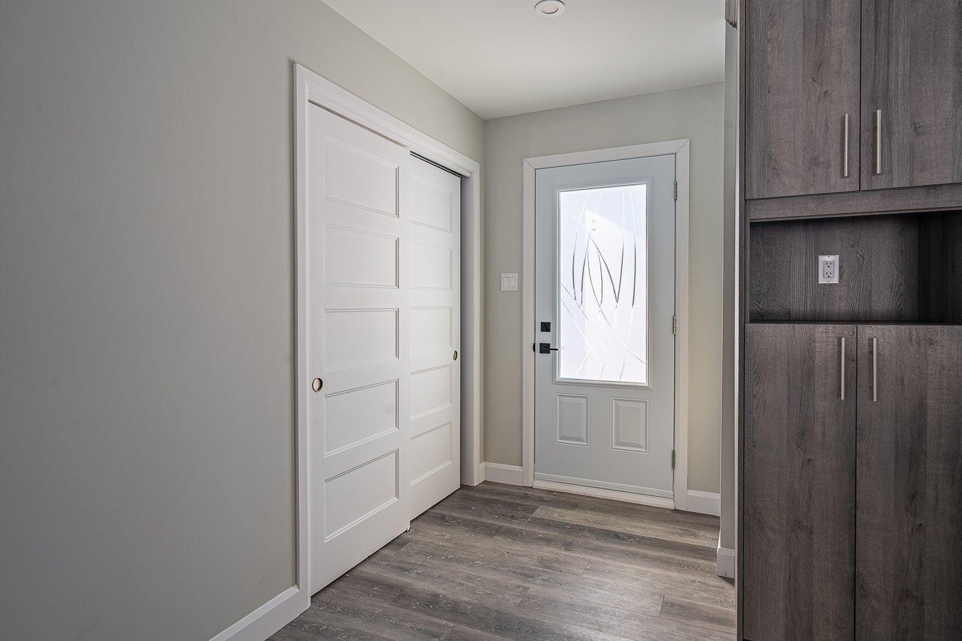 









113


Rue des Ruisseaux

,
Val-des-Sources,




QC
J1T0B2

