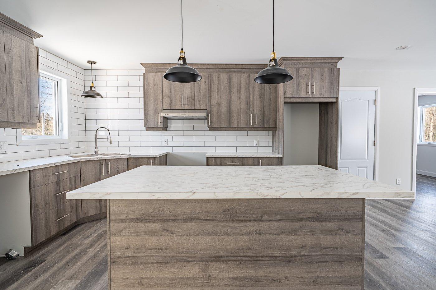 









113


Rue des Ruisseaux

,
Val-des-Sources,




QC
J1T0B2

