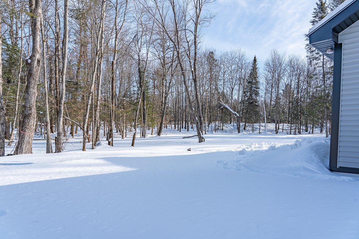 









113


Rue des Ruisseaux

,
Val-des-Sources,




QC
J1T0B2

